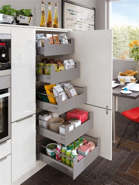 Organisieren Küche Lagerung mit Küchenschrank Rollouts